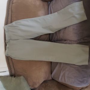 Roundtree and Yorke mens dress pants.